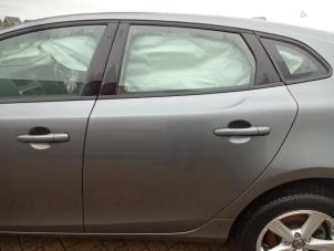 Gebruikte Deur 4Deurs links-achter Volvo V40 (MV) 1.6 D2 Prijs € 145,00 Margeregeling aangeboden door Automaterialen Ronald Morien B.V.