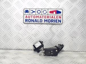 Gebruikte Immobiliser module Opel Insignia Mk.I 1.8 Ecotec 16V Prijs € 40,00 Margeregeling aangeboden door Automaterialen Ronald Morien B.V.