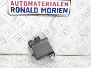 Gebruikte Antenne bandenspanning Audi Q7 (4LB) 3.0 TDI V6 24V Prijs € 19,00 Margeregeling aangeboden door Automaterialen Ronald Morien B.V.