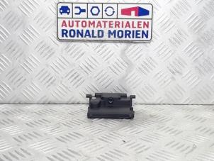 Gebruikte Camera voorzijde Ford Fiesta 7 1.1 Ti-VCT 12V 85 Prijs € 75,00 Margeregeling aangeboden door Automaterialen Ronald Morien B.V.