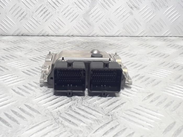 Gebruikte Computer Motormanagement Ford Fiesta 7 1.1 Ti-VCT 12V 85 Prijs € 145,00 Margeregeling aangeboden door Automaterialen Ronald Morien B.V.