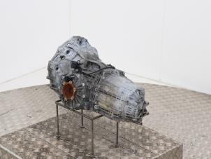 Versnellingsbak van een Audi A4 Avant (B6) 2.0 20V 2002