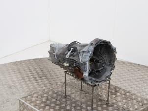 Versnellingsbak van een Audi A4 Avant (B6) 2.0 20V 2002