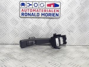 Gebruikte Pinker Schakelaar Volvo V40 (MV) 1.5 T3 16V Geartronic Prijs € 19,00 Margeregeling aangeboden door Automaterialen Ronald Morien B.V.