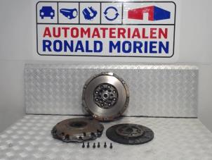 Gebruikte Koppelingsset (compleet) Ford Transit 2.0 TDCi 16V Eco Blue 130 Prijs € 295,00 Margeregeling aangeboden door Automaterialen Ronald Morien B.V.