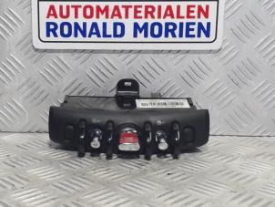 Gebruikte Start/Stop schakelaar Mini Mini (F55) 1.5 12V Cooper Prijs € 65,00 Margeregeling aangeboden door Automaterialen Ronald Morien B.V.