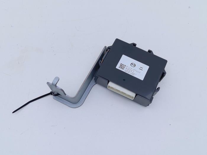 Gebruikte PDC Module Mazda CX-5 II (KF) 2.2 SkyActiv-D 150 16V 2WD Prijs € 35,00 Margeregeling aangeboden door Automaterialen Ronald Morien B.V.