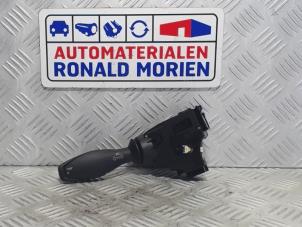 Gebruikte Schakelaar Richtingaanwijzer Ford Ka+ 1.2 Prijs € 20,00 Margeregeling aangeboden door Automaterialen Ronald Morien B.V.