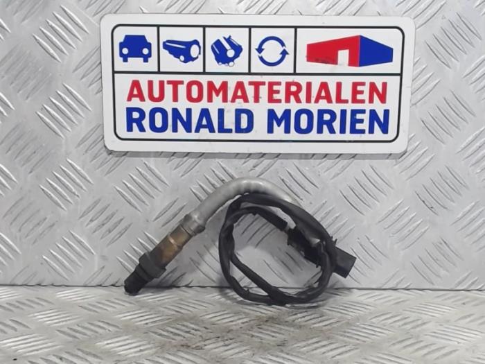 Gebruikte Lambda Sonde Volkswagen Passat Variant 4Motion (3C5) 3.2 FSI V6 32V Prijs € 15,00 Margeregeling aangeboden door Automaterialen Ronald Morien B.V.