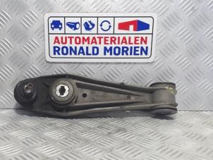 Gebruikte Draagarm links-voor Porsche Cayman Prijs € 95,00 Margeregeling aangeboden door Automaterialen Ronald Morien B.V.