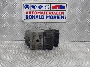 Gebruikte ABS Pomp Nissan Micra (K11) Prijs € 41,00 Margeregeling aangeboden door Automaterialen Ronald Morien B.V.