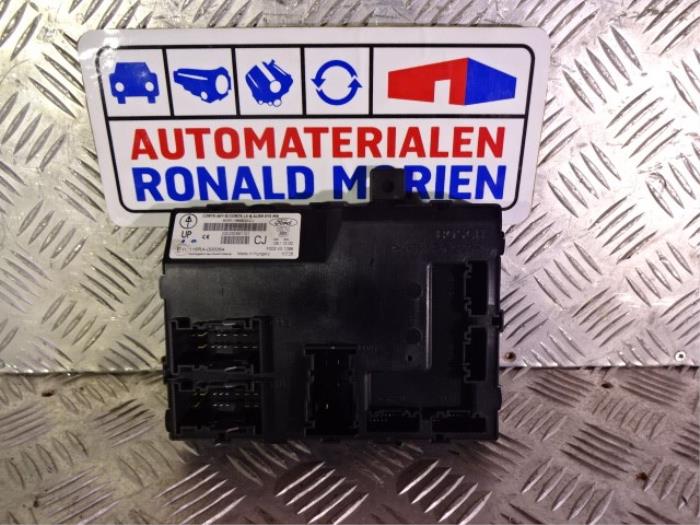 Gebruikte Module Centrale Deurvergrendeling Ford Fiesta 6 (JA8) 1.6 TDCi 16V 95 Prijs € 39,00 Margeregeling aangeboden door Automaterialen Ronald Morien B.V.