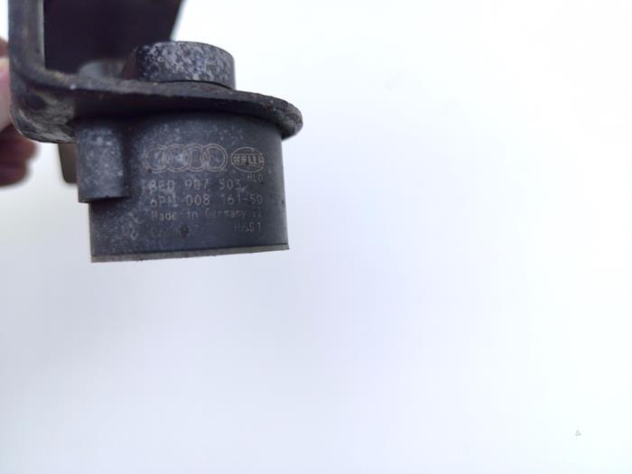 Sensor (overige) van een Volkswagen Phaeton (3D) 3.2 V6 30V 2003