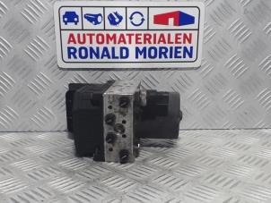 Gebruikte ABS Pomp Volkswagen Phaeton (3D) 3.2 V6 30V Prijs € 125,00 Margeregeling aangeboden door Automaterialen Ronald Morien B.V.
