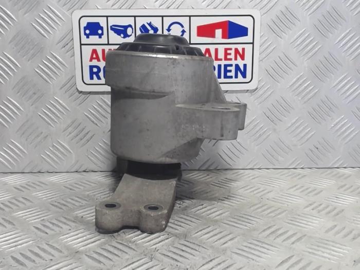 Gebruikte Motorrubber Ford Transit 2.2 TDCi 16V Prijs € 45,00 Margeregeling aangeboden door Automaterialen Ronald Morien B.V.