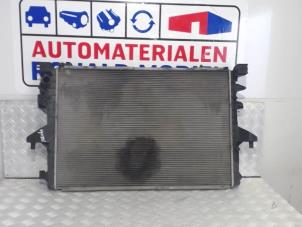 Gebruikte Radiateur Volkswagen Transporter T5 2.0 TDI DRF Prijs € 49,00 Margeregeling aangeboden door Automaterialen Ronald Morien B.V.