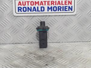 Gebruikte Luchtmassameter Opel Astra J (PC6/PD6/PE6/PF6) 1.6 16V Prijs € 14,95 Margeregeling aangeboden door Automaterialen Ronald Morien B.V.