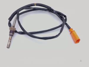 Gebruikte Uitlaat temperatuursensor Volkswagen Amarok 2.0 BiTDI 16V 180 Prijs € 35,00 Margeregeling aangeboden door Automaterialen Ronald Morien B.V.