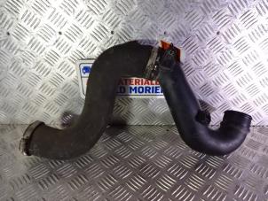 Gebruikte Intercooler Buis Volkswagen Amarok 2.0 BiTDI 16V 180 Prijs € 35,00 Margeregeling aangeboden door Automaterialen Ronald Morien B.V.