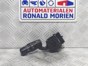 Gebruikte Pinker Schakelaar Mazda 6 (GJ/GH/GL) 2.2 SkyActiv-D 150 16V Prijs € 25,00 Margeregeling aangeboden door Automaterialen Ronald Morien B.V.
