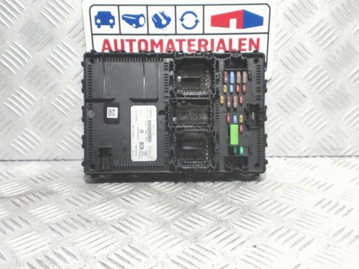 Gebruikte Bodycontrol Module Ford Fiesta 7 1.0 EcoBoost 12V 125 Prijs € 75,00 Margeregeling aangeboden door Automaterialen Ronald Morien B.V.