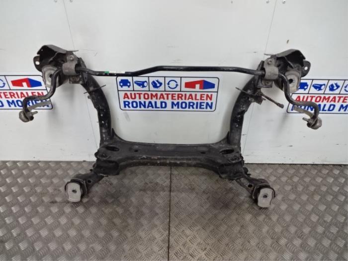 Gebruikte Subframe Audi A4 (B9) 1.4 TFSI 16V Prijs € 49,00 Margeregeling aangeboden door Automaterialen Ronald Morien B.V.