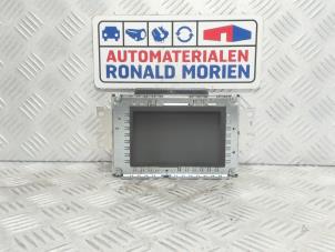 Gebruikte Display Multi Media regelunit Volvo V40 (MV) 2.0 T2 16V Prijs € 103,25 Margeregeling aangeboden door Automaterialen Ronald Morien B.V.