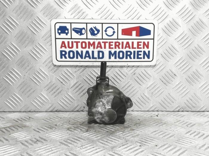 Gebruikte Vacuumpomp Rembekrachtiging Mercedes E Estate (S212) E-250 CDI 16V BlueEfficiency Prijs € 70,25 Margeregeling aangeboden door Automaterialen Ronald Morien B.V.