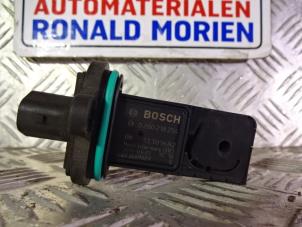 Gebruikte Luchtmassameter Opel Astra J (PC6/PD6/PE6/PF6) 1.6 16V Ecotec Prijs € 12,40 Margeregeling aangeboden door Automaterialen Ronald Morien B.V.