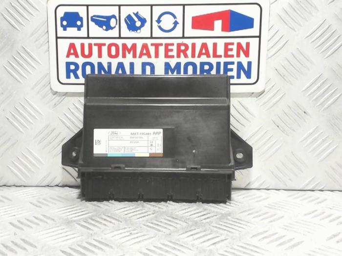 Gebruikte Computer Body Control Ford Fiesta 6 (JA8) 1.0 EcoBoost 12V 100 Prijs € 74,40 Margeregeling aangeboden door Automaterialen Ronald Morien B.V.