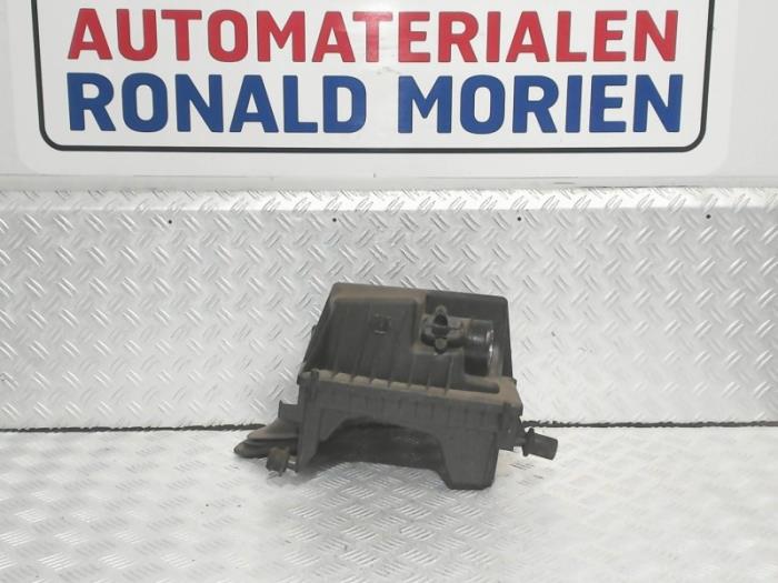 Gebruikte Luchtfilterhuis Opel Astra J (PC6/PD6/PE6/PF6) 1.4 16V ecoFLEX Prijs € 49,60 Margeregeling aangeboden door Automaterialen Ronald Morien B.V.