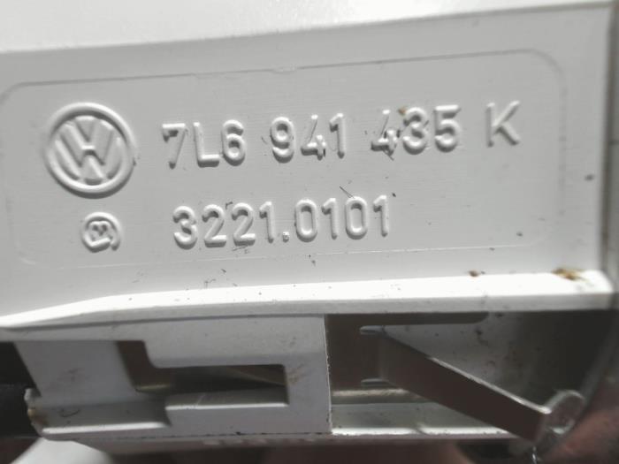 Sperdifferentieel schakelaar van een Volkswagen Touareg (7LA/7L6) 2.5 TDI R5 2004