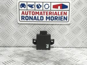 Gebruikte Alarm module Volkswagen Touareg (7LA/7L6) 2.5 TDI R5 Prijs € 19,00 Margeregeling aangeboden door Automaterialen Ronald Morien B.V.