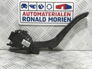 Gebruikte Gaspedaalpositie Sensor Volkswagen Touareg (7LA/7L6) 2.5 TDI R5 Prijs € 9,99 Margeregeling aangeboden door Automaterialen Ronald Morien B.V.