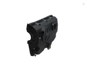 Gebruikte Kleppendeksel Volkswagen Polo IV (9N1/2/3) 1.4 TDI 70 Prijs € 45,00 Margeregeling aangeboden door Automaterialen Ronald Morien B.V.