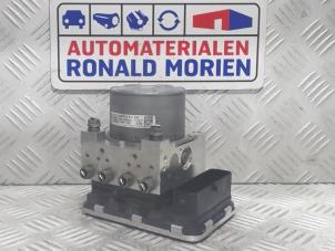 Gebruikte ABS Pomp Skoda Karoq Prijs € 249,00 Margeregeling aangeboden door Automaterialen Ronald Morien B.V.