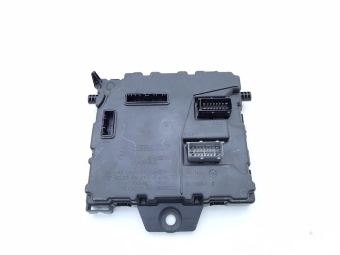 Gebruikte Bodycontrol Module Renault Kangoo Express (FW) 1.5 dCi 110 Prijs € 75,00 Margeregeling aangeboden door Automaterialen Ronald Morien B.V.