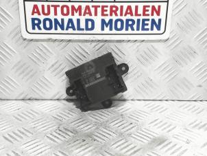 Gebruikte Centrale Deurvergrendelings Module Landrover Discovery Sport (LC) 2.2 sd4 16V Prijs € 24,80 Margeregeling aangeboden door Automaterialen Ronald Morien B.V.