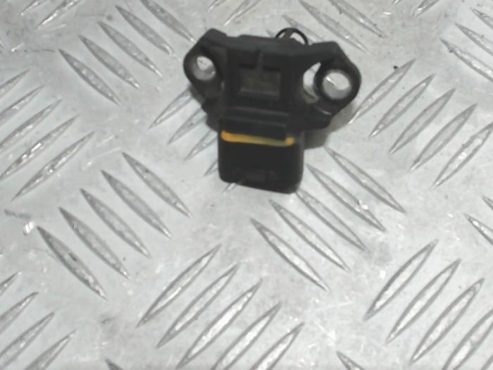 Gebruikte Map Sensor (inlaatspruitstuk) Peugeot 108 1.0 12V Prijs € 19,00 Margeregeling aangeboden door Automaterialen Ronald Morien B.V.