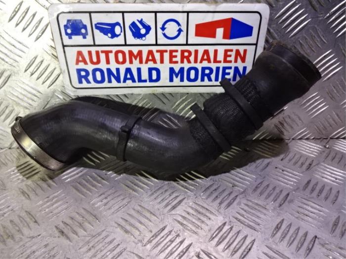 Gebruikte Intercooler Buis Seat Leon (1M1) 1.8 20V Turbo Prijs € 29,00 Margeregeling aangeboden door Automaterialen Ronald Morien B.V.