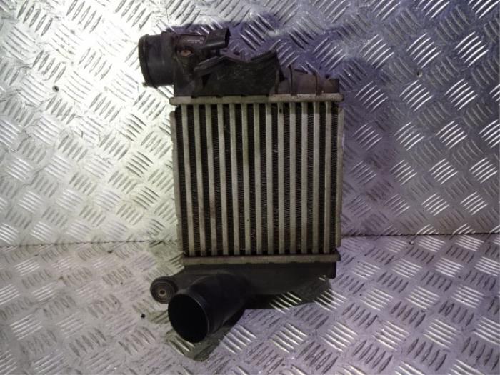 Gebruikte Intercooler Seat Leon (1M1) 1.8 20V Turbo Prijs € 45,00 Margeregeling aangeboden door Automaterialen Ronald Morien B.V.