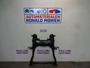 Gebruikte Subframe Opel Mokka/Mokka X 1.4 Turbo 16V 4x2 Prijs € 125,00 Margeregeling aangeboden door Automaterialen Ronald Morien B.V.