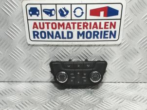 Gebruikte Chaufage Bedieningspaneel Opel Mokka/Mokka X 1.4 Turbo 16V 4x2 Prijs € 65,00 Margeregeling aangeboden door Automaterialen Ronald Morien B.V.