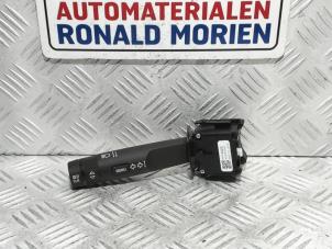 Gebruikte Schakelaar Richtingaanwijzer Opel Mokka/Mokka X 1.4 Turbo 16V 4x2 Prijs € 45,00 Margeregeling aangeboden door Automaterialen Ronald Morien B.V.