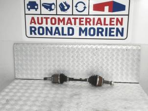 Gebruikte Aandrijfas links-voor Opel Mokka/Mokka X 1.4 Turbo 16V 4x2 Prijs € 85,00 Margeregeling aangeboden door Automaterialen Ronald Morien B.V.