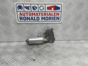 Gebruikte Stoelverstelling motor Volkswagen Phaeton (3D) 5.0 V10 TDI 4Motion Prijs € 25,00 Margeregeling aangeboden door Automaterialen Ronald Morien B.V.