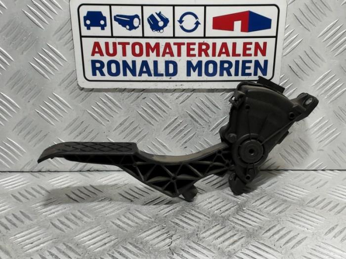 Gebruikte Gaspedaalpositie Sensor Volkswagen Transporter T6 2.0 TDI 204 Prijs € 14,95 Margeregeling aangeboden door Automaterialen Ronald Morien B.V.