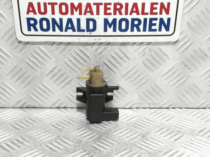 Gebruikte Turbodrukregelaar Volkswagen Transporter T6 2.0 TDI 204 Prijs € 19,00 Margeregeling aangeboden door Automaterialen Ronald Morien B.V.