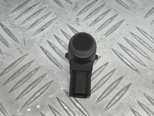 Gebruikte PDC Sensor Opel Mokka/Mokka X 1.4 Turbo 16V 4x2 Prijs € 20,00 Margeregeling aangeboden door Automaterialen Ronald Morien B.V.