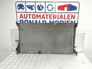 Gebruikte Radiateur Opel Vivaro Prijs € 95,00 Margeregeling aangeboden door Automaterialen Ronald Morien B.V.